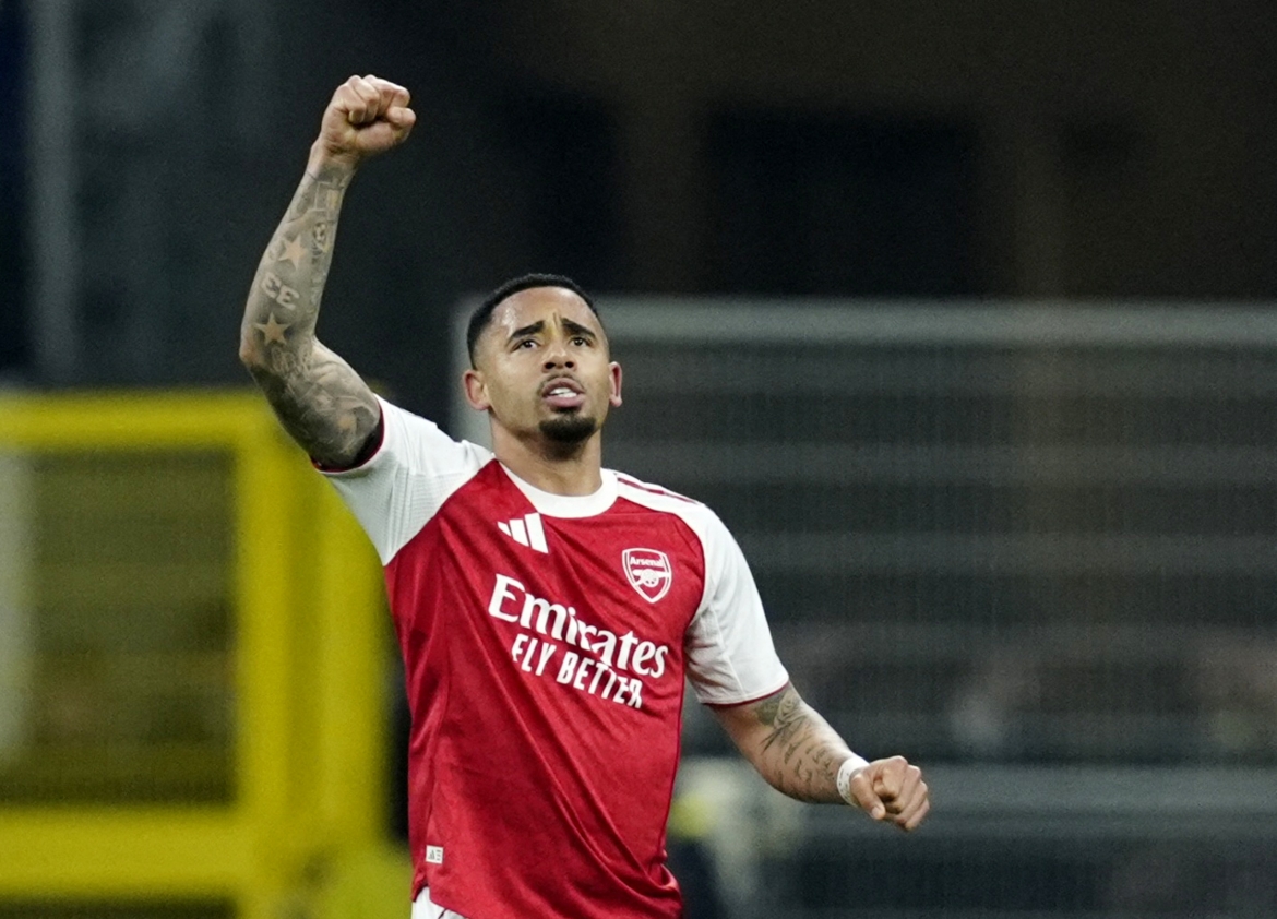 ket qua bong da hom nay 21 1 arsenal tiep tuc toan thang o cup c1 chau Au hinh anh 19