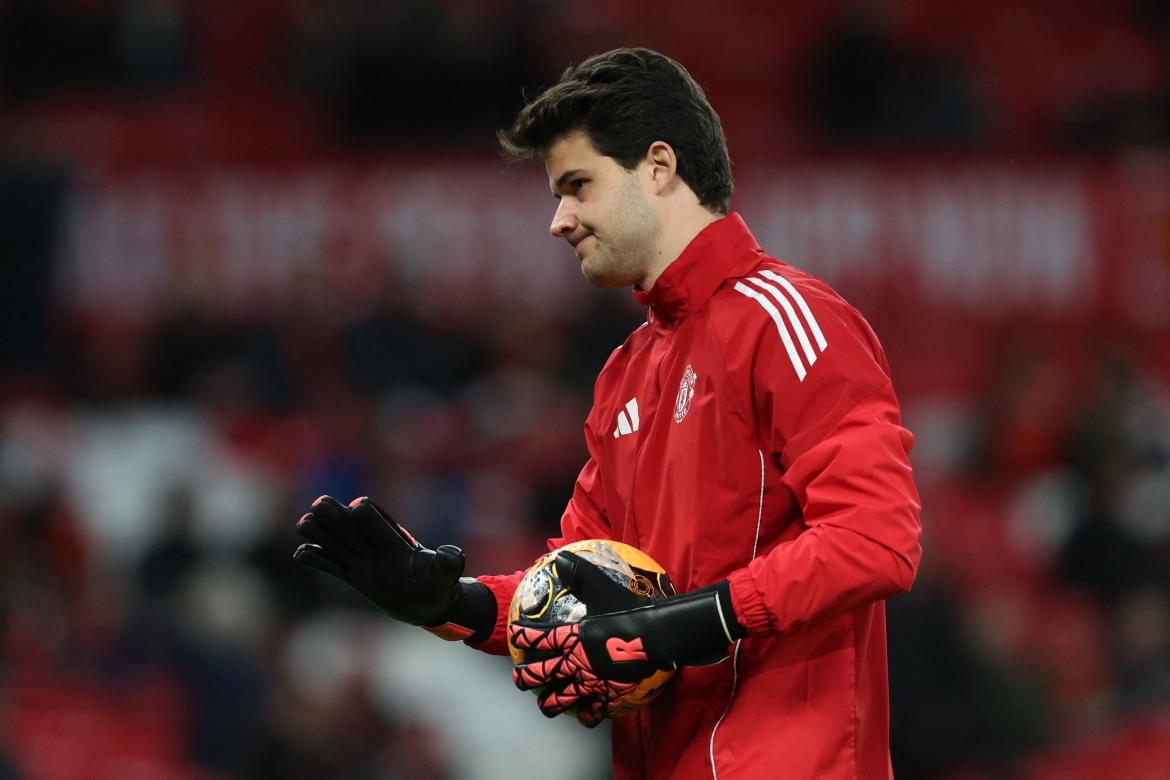 ket qua bong da hom nay 12 1 mu thua brighton, bi loai o fa cup hinh anh 19