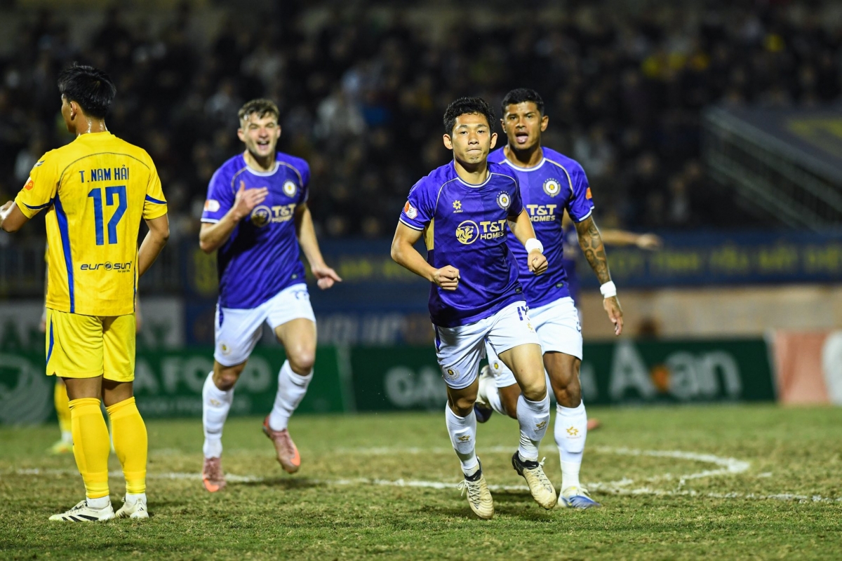 ket qua bong da hom nay 31 1 ha noi fc thang de slna o vong 12 v-league hinh anh 10