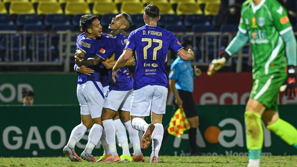 ket qua bong da hom nay 31 1 ha noi fc thang de slna o vong 12 v-league hinh anh 12