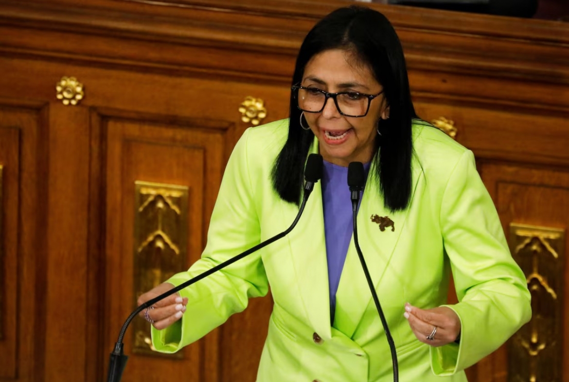 venezuela cai cach luat dau khi giua luc my gia tang suc ep dau tu hinh anh 1
