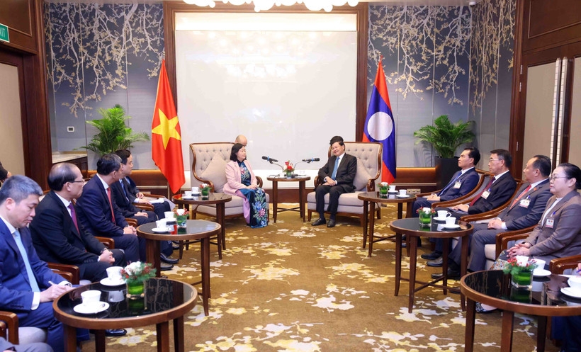 front leader meets lao party general secretary, president picture 1
