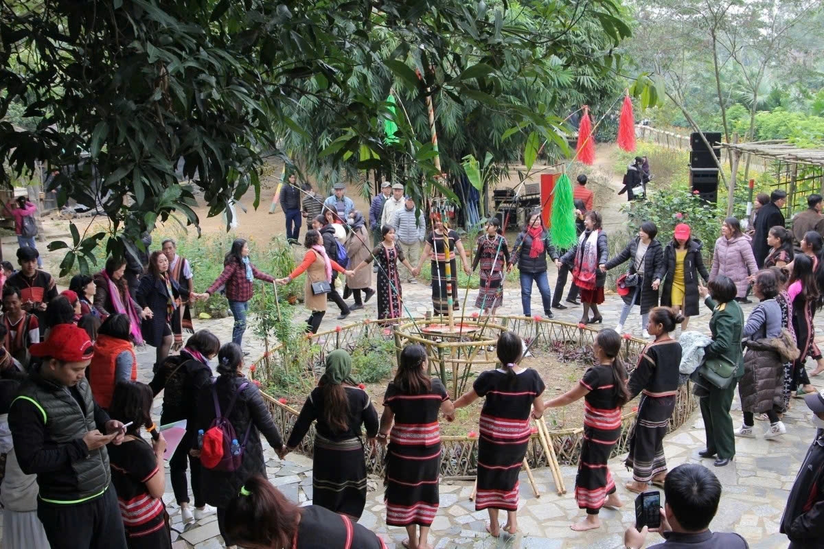 hanoi to host ethnic culture programme celebrating tet holiday picture 1