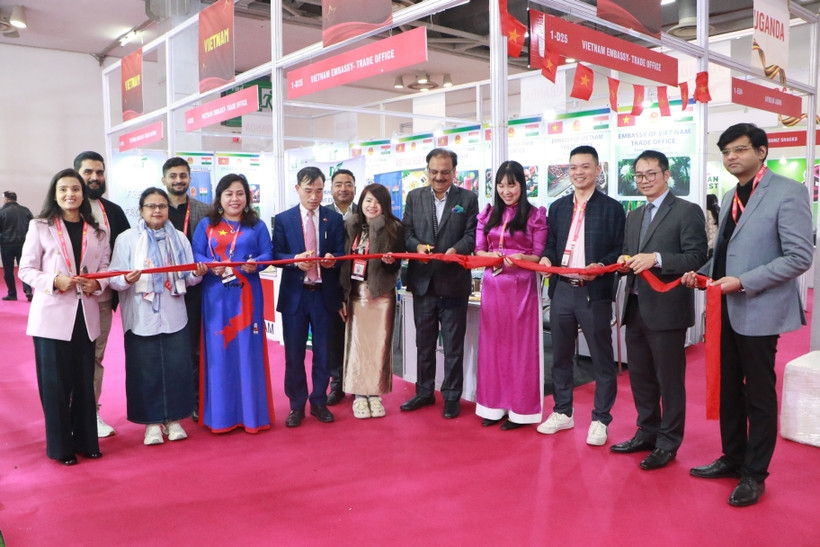 vietnamese agricultural, food products draw attention at asia s leading tradeshow picture 1