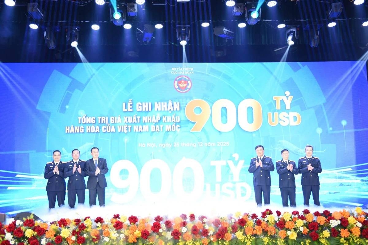 vietnamese economy at crossroads as 2026 opens new growth cycle picture 2