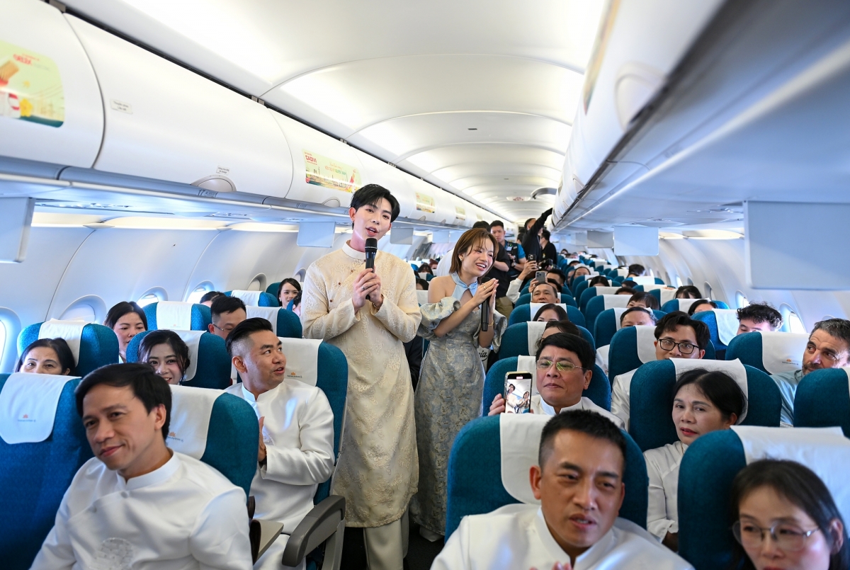 khi hanh phuc cat canh cung chuyen bay dac biet cua vietnam airlines dau nam 2026 hinh anh 6