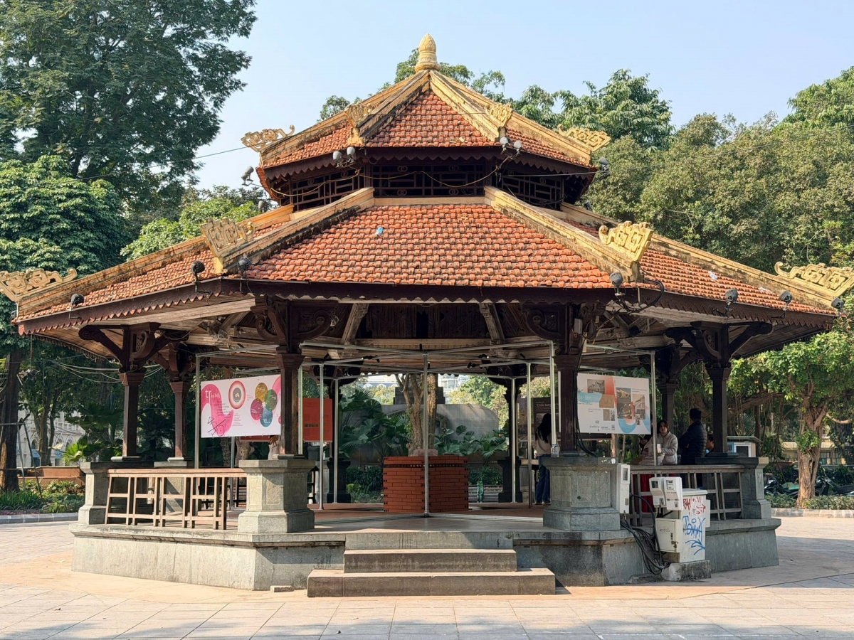 Hà Nội sống và yêu: Bên Hồ Gươm, văn hoá kể chuyện bằng ngôn ngữ sáng tạo