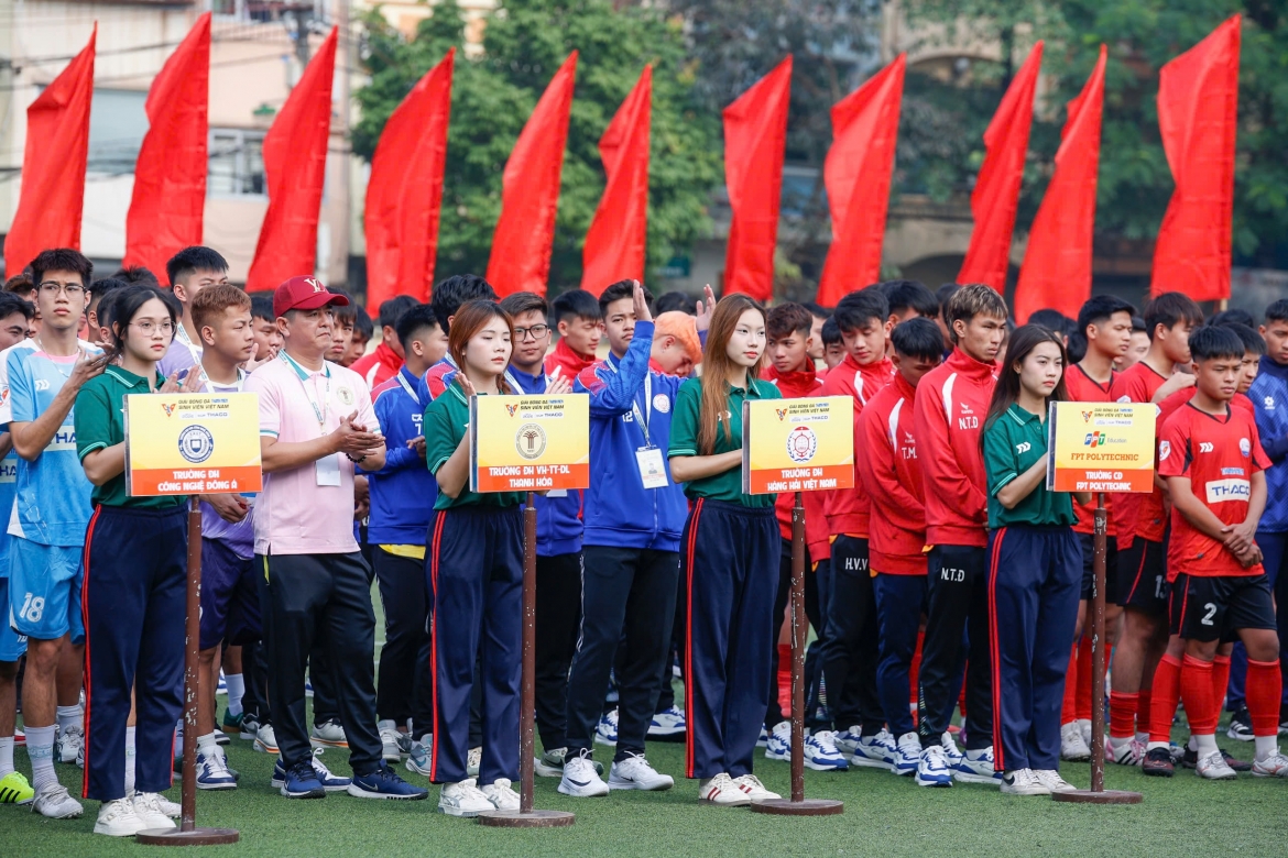 khai mac vong loai phia bac giai bong da thanh nien sinh vien viet nam nam 2026 hinh anh 9
