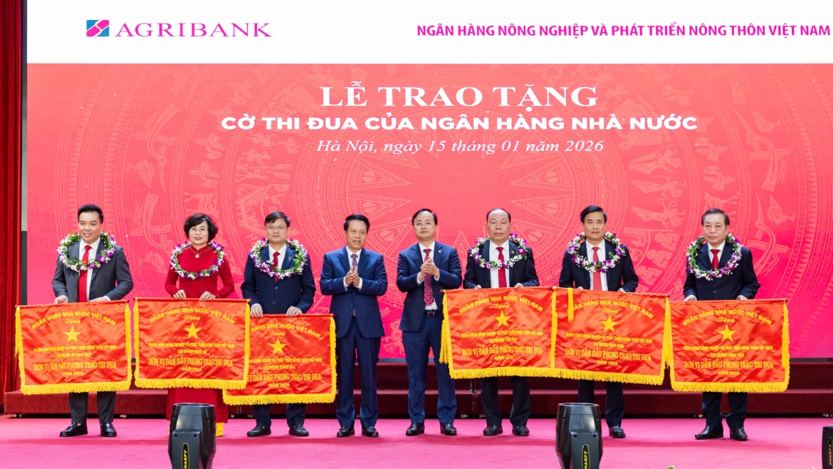 agribank to chuc hoi nghi tong ket hoat dong kinh doanh nam 2025 hinh anh 6