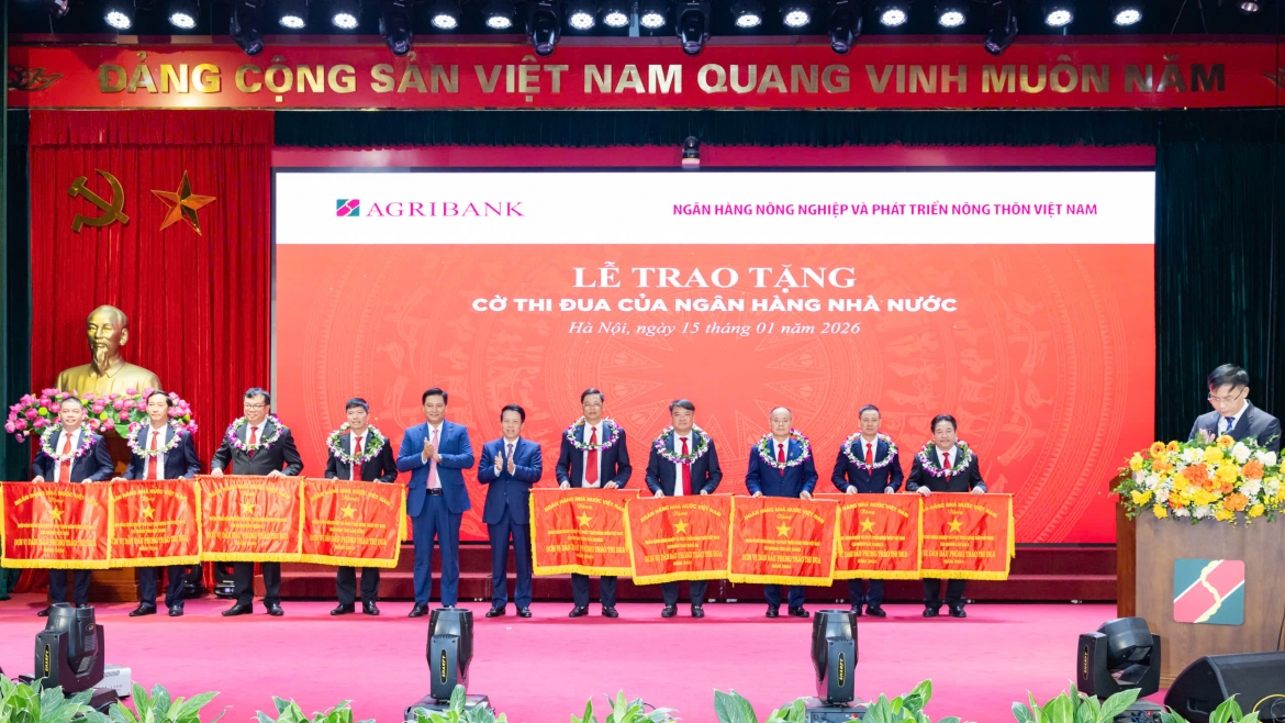 agribank to chuc hoi nghi tong ket hoat dong kinh doanh nam 2025 hinh anh 7