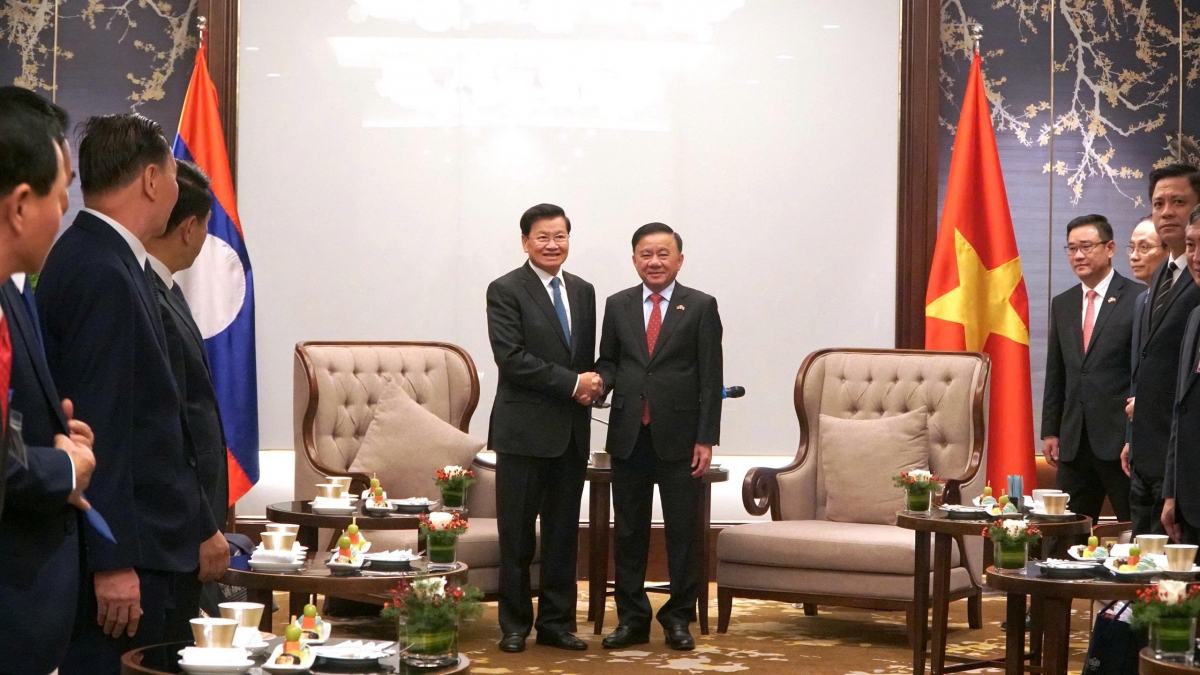 Thường trực Ban Bí thư Trần Cẩm Tú chủ trì lễ tiễn Tổng Bí thư, Chủ tịch nước Lào