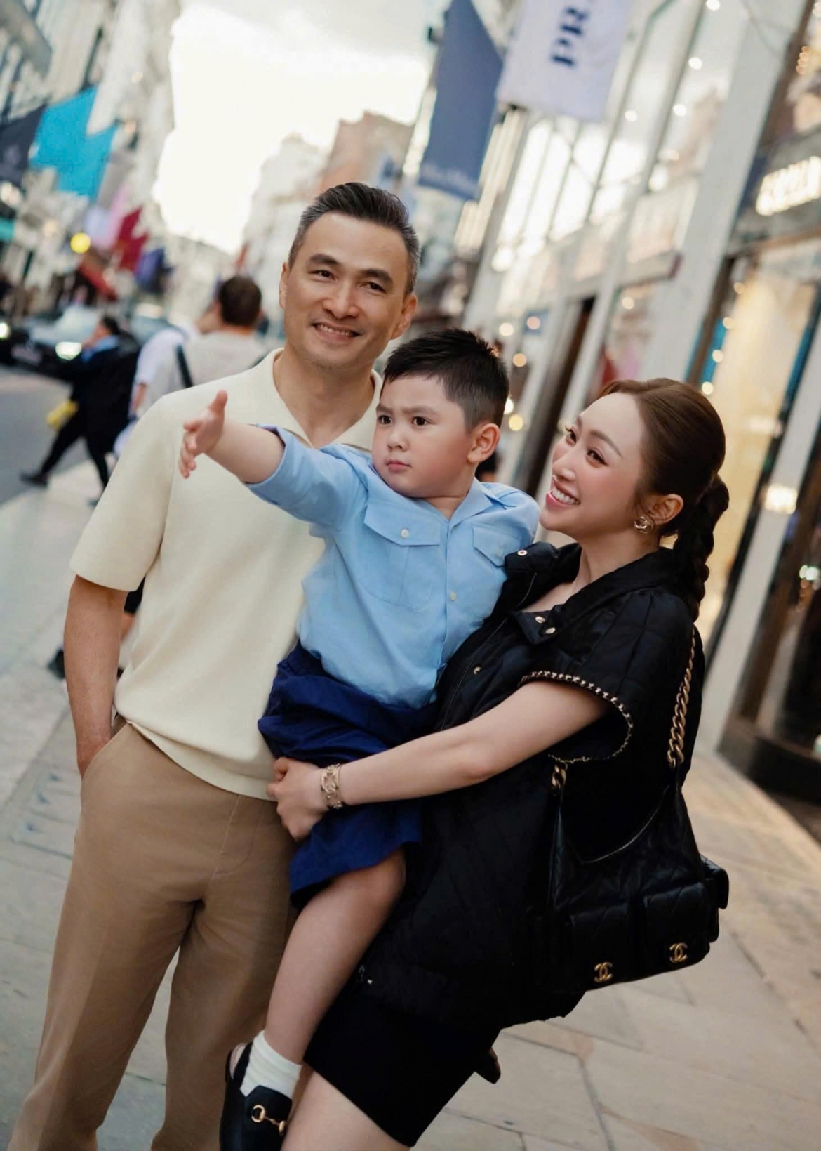 sao viet 1 2 vo chong tran thanh - hari won vap phai tranh luan hinh anh 4