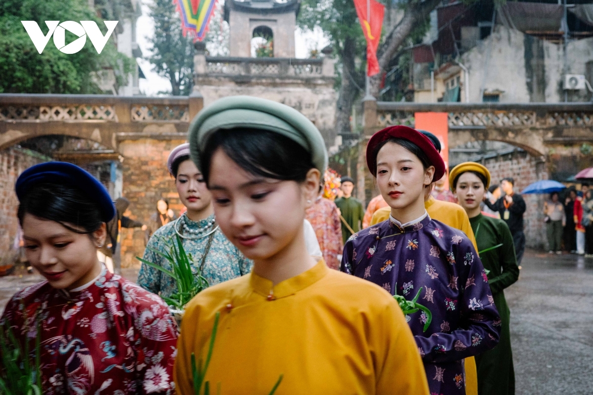 hanoi revives ancient gate-opening ritual for lunar new year picture 11