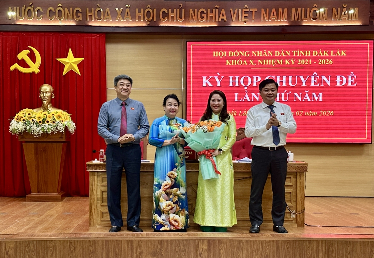 Bà Phúc Bình Niê Kdăm giữ chức Phó Chủ tịch HĐND tỉnh Đắk Lắk