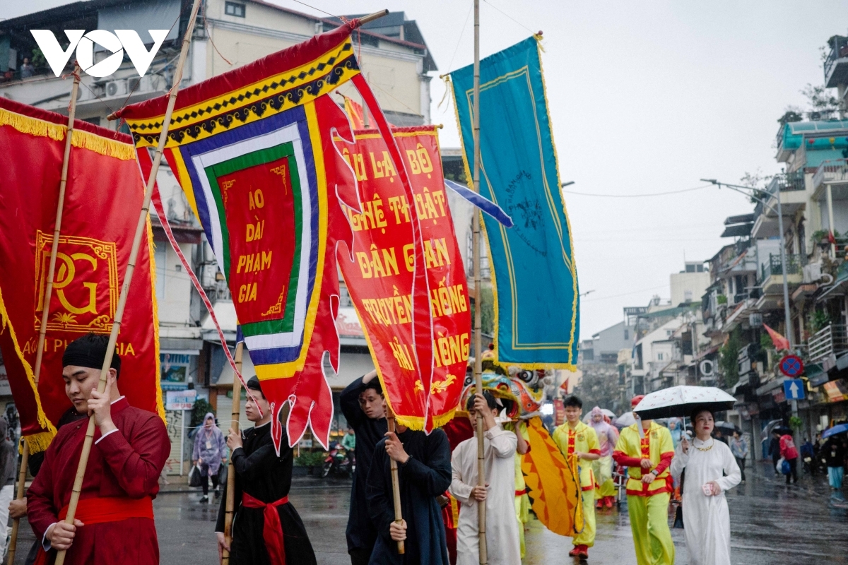 hanoi revives ancient gate-opening ritual for lunar new year picture 15