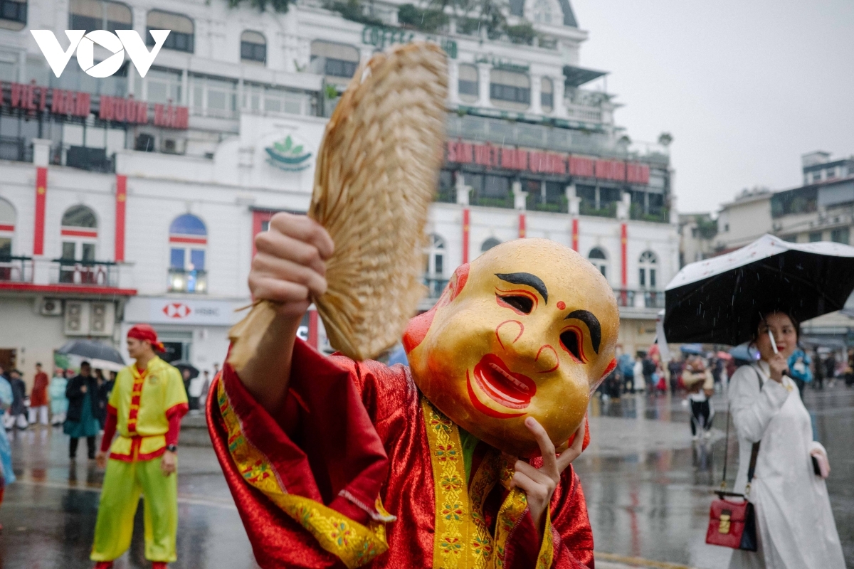 hanoi revives ancient gate-opening ritual for lunar new year picture 16