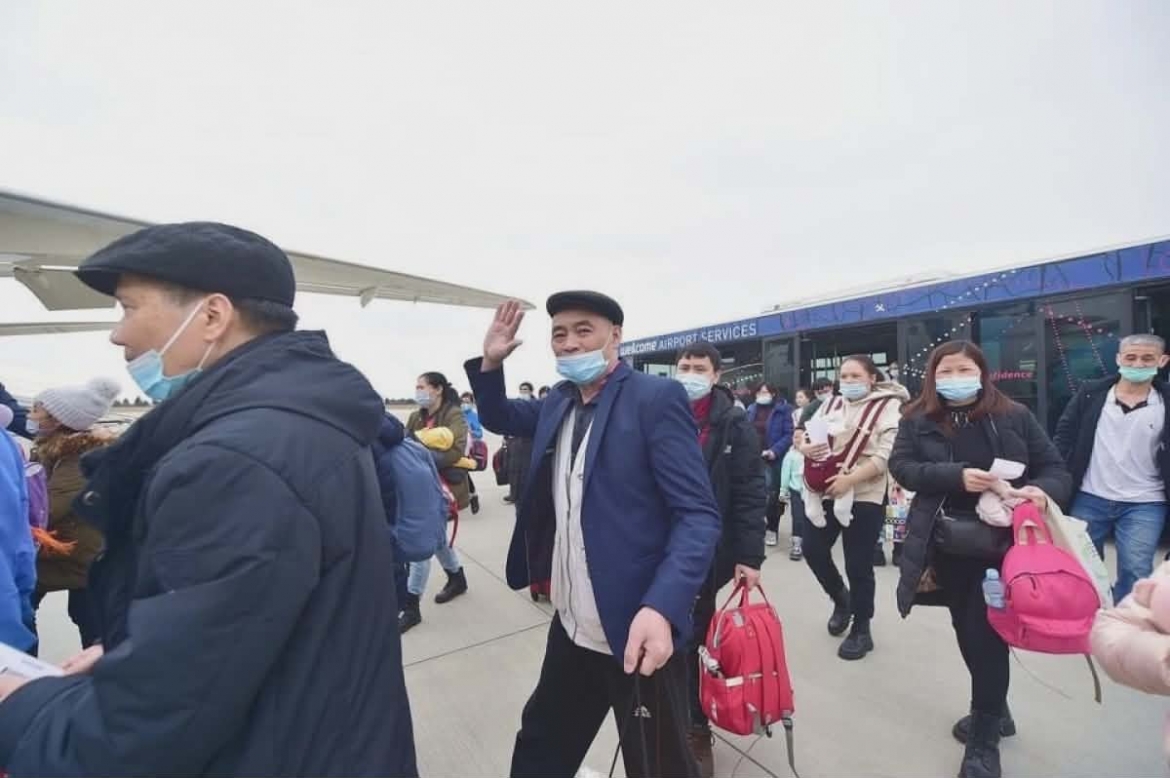 thu truong le thi thu hang Den noi dau co tieng goi cua dong bao hinh anh 1