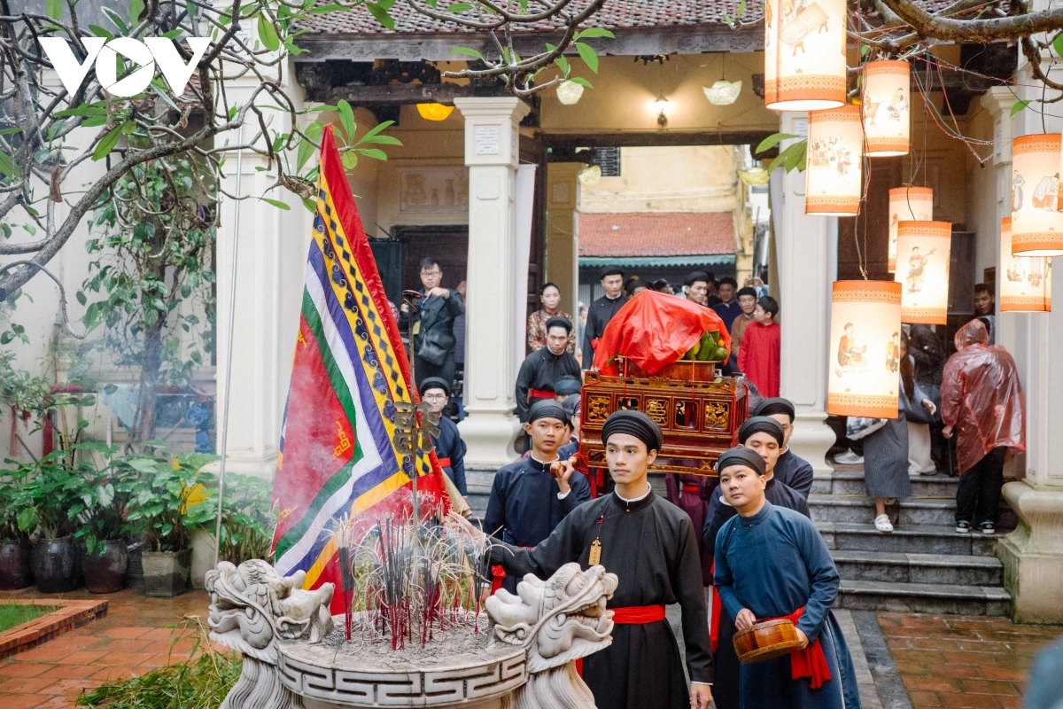 hanoi revives ancient gate-opening ritual for lunar new year picture 20