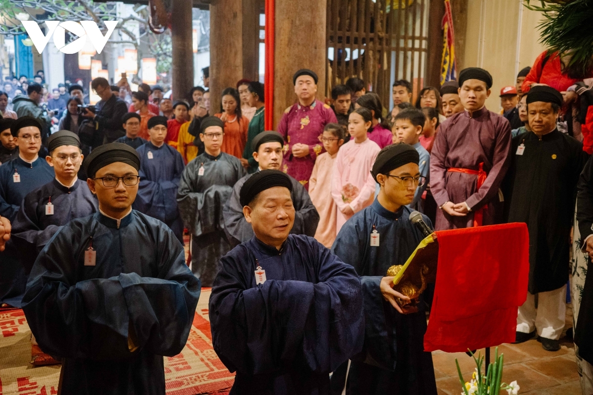 hanoi revives ancient gate-opening ritual for lunar new year picture 22