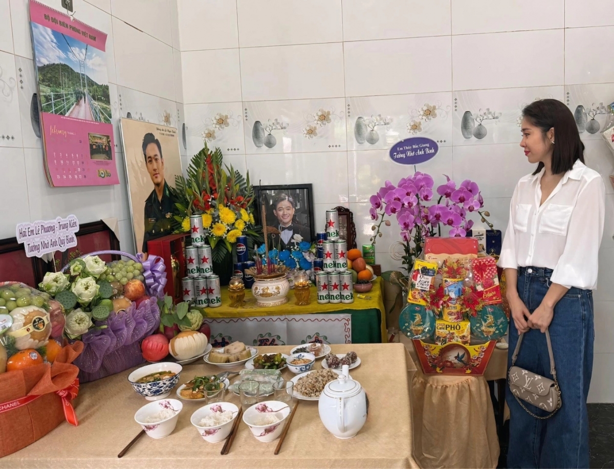 sao viet 24 2 con gai h hen nie duoc khen co khieu nguoi mau tu be hinh anh 7