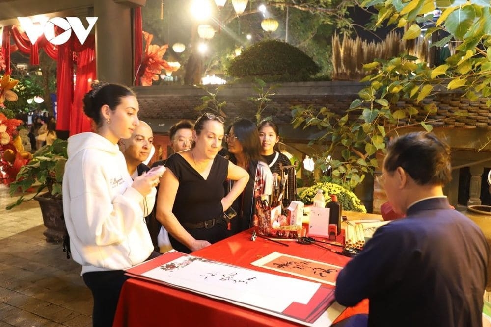 spring glows in hoa lu old town - vietnam s former imperial capital picture 4