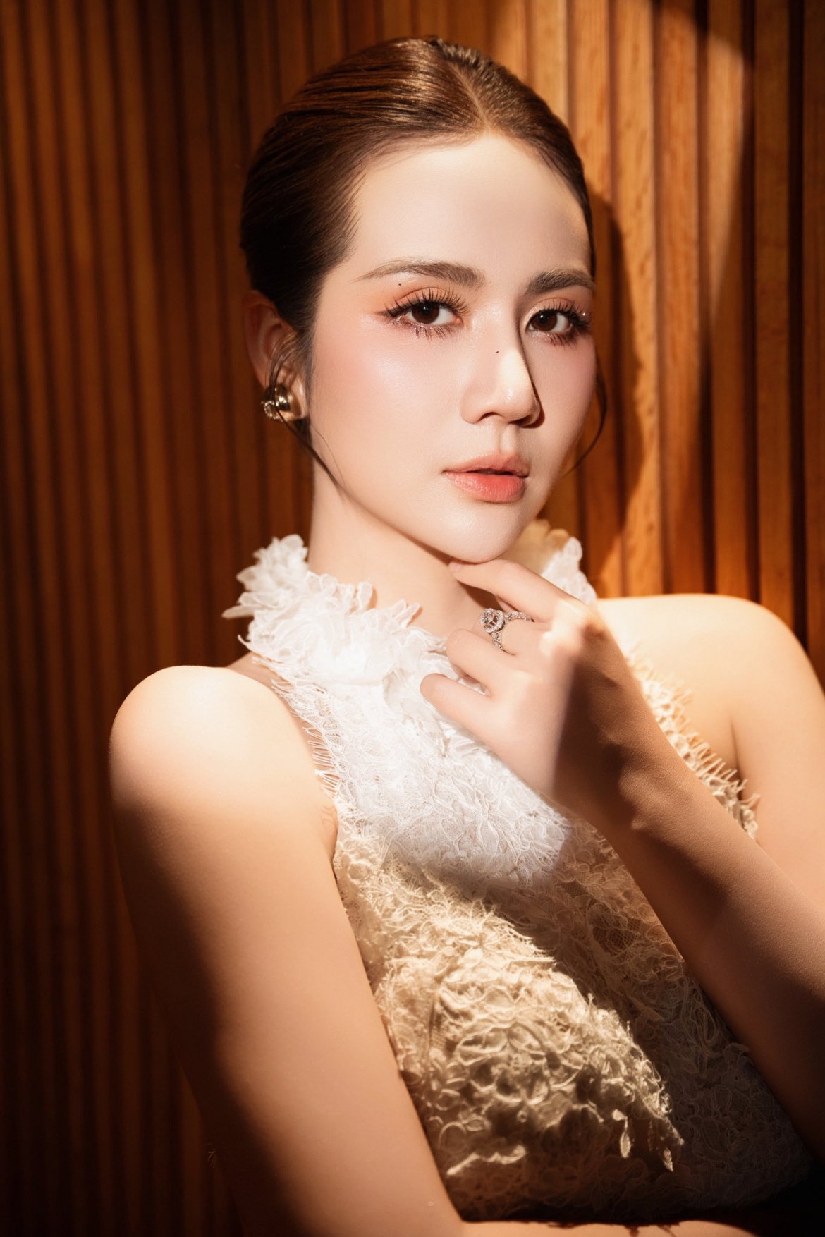 nhung my nhan tuoi ngo cua showbiz viet hinh anh 4