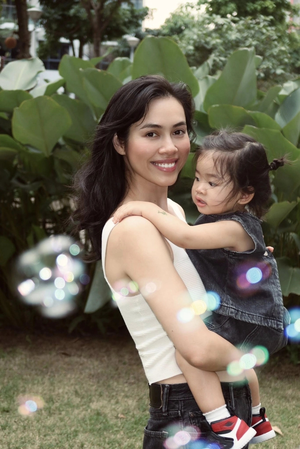 sao viet 5 2 dien vien chang may len tieng vu bi to ngoai tinh hinh anh 7
