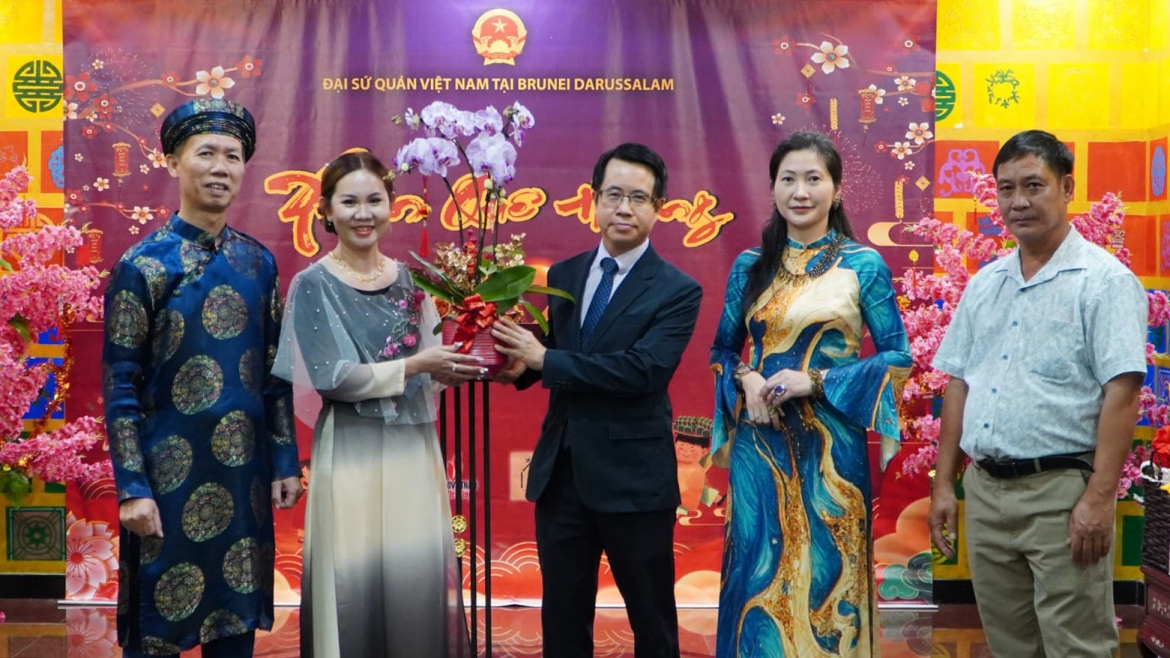 Đại sứ quán Việt Nam tại Brunei tổ chức Tết Cộng đồng – Xuân Quê hương 2026