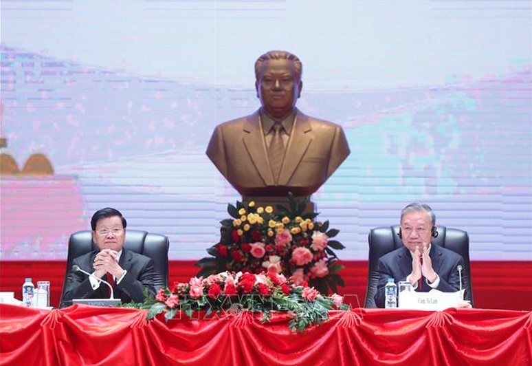 party chief to lam briefs lao leaders on outcomes of 14th national party congress picture 1