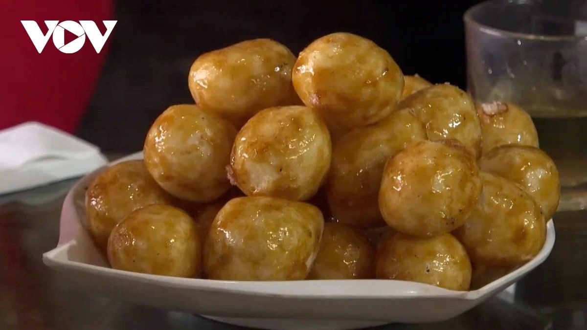 khau sli cake a traditional tet delicacy of tay and nung ethnic groups picture 4