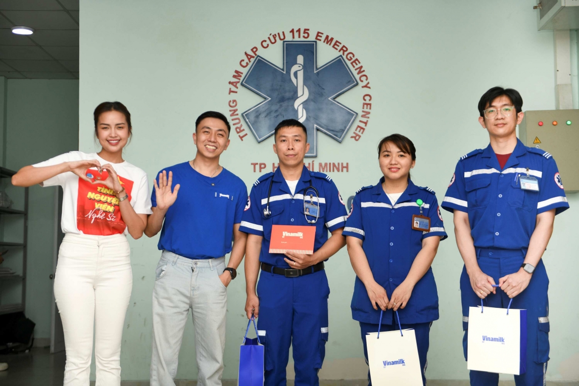 hon 61.000 san pham dinh duong vinamilk den thuong binh, nguoi kho khan dip tet hinh anh 6