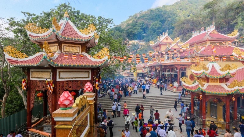 southern region in spring pilgrimage, leisure, festive spirit picture 1