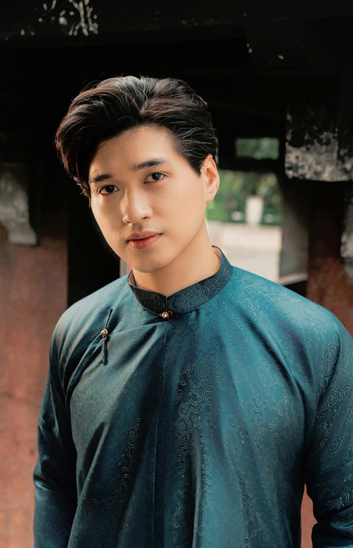sao viet 26 2 hoa hau khanh van khoc khi ong xa mung sinh nhat hinh anh 4