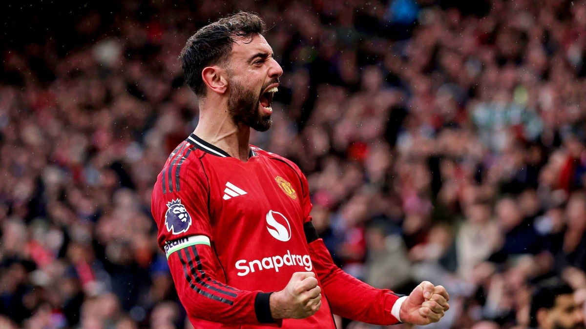 Carrick “mát tay”, Bruno Fernandes vượt kỷ lục của Ronaldo tại Old Trafford