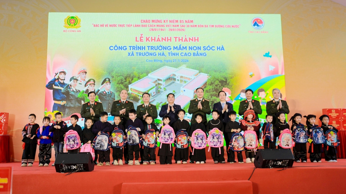 Diện mạo mới Cao Bằng: Từ mái trường vùng biên đến cao tốc nghìn tỷ