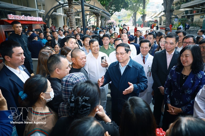 pm extends best wishes to doctors, patients on tet occasion picture 2