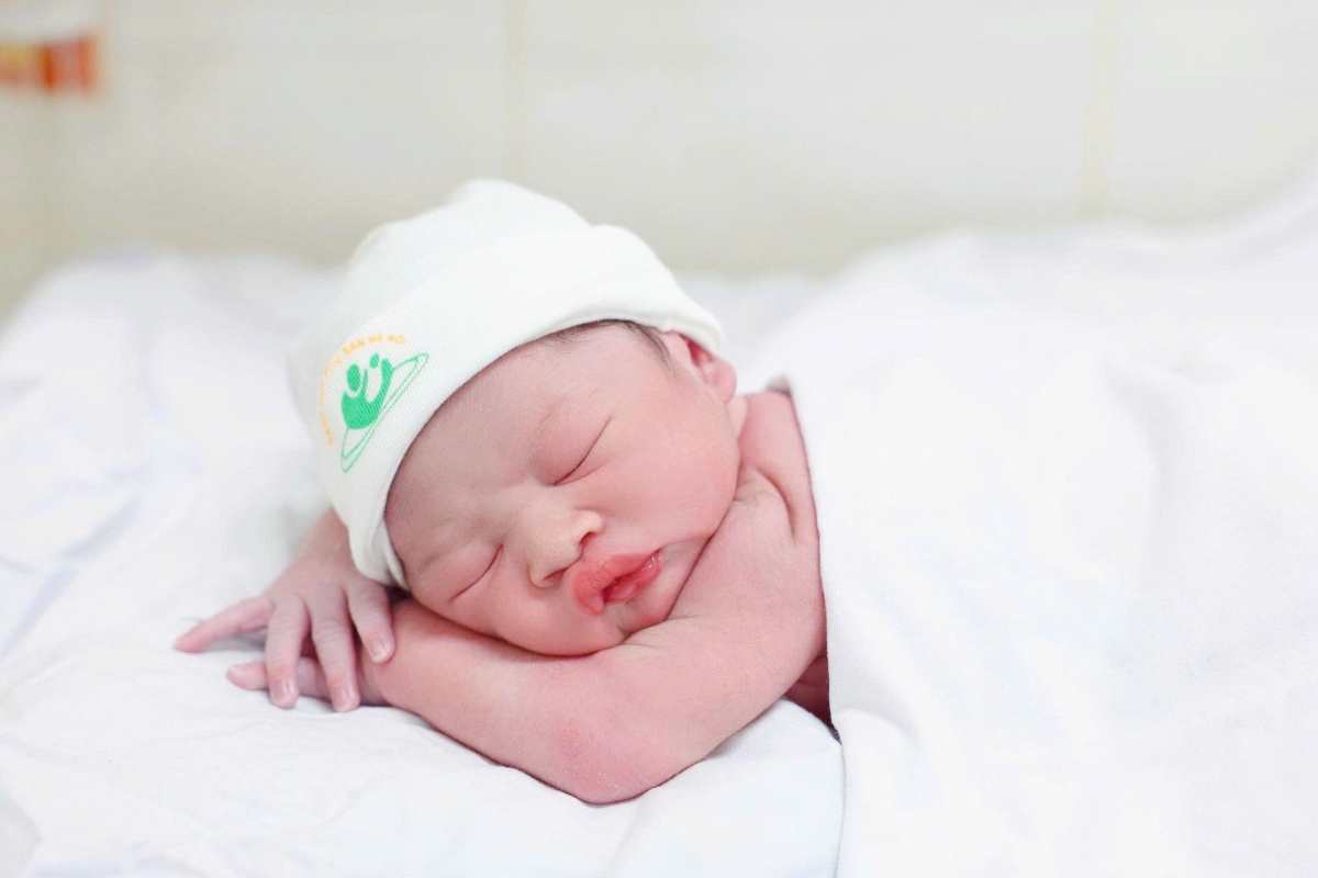 Thủ đô chào đón những công dân nhí đầu tiên của năm mới Bính Ngọ 2026