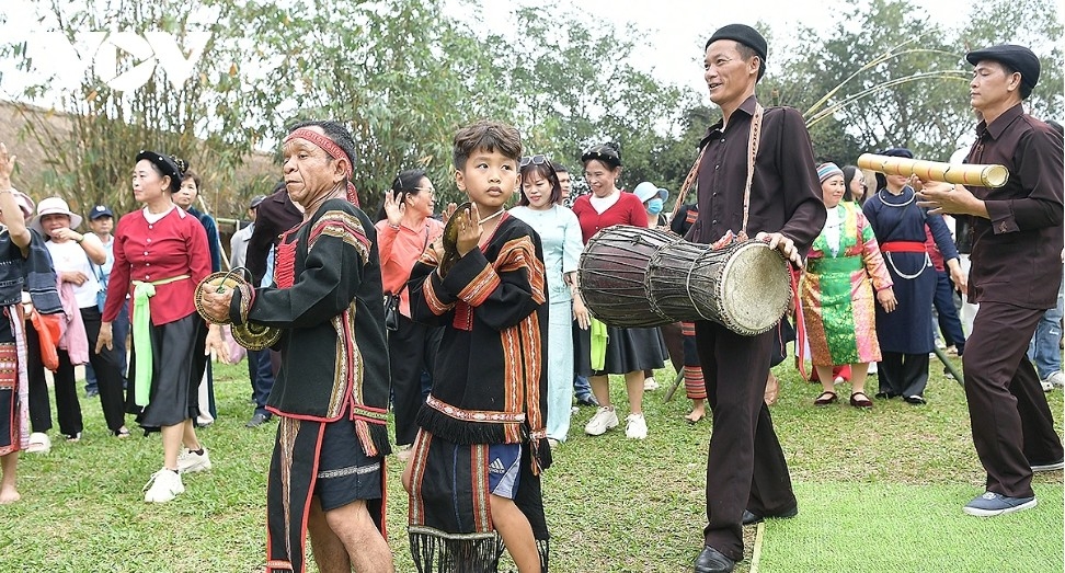 distinctive cultural experiences at spring colors across the homeland 2026 picture 17