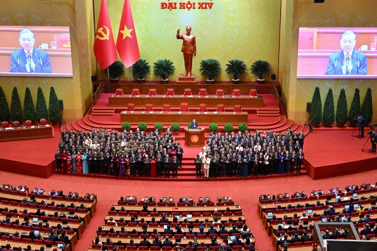 xay dung Dang vung manh tu viec cung co niem tin trong nhan dan hinh anh 1