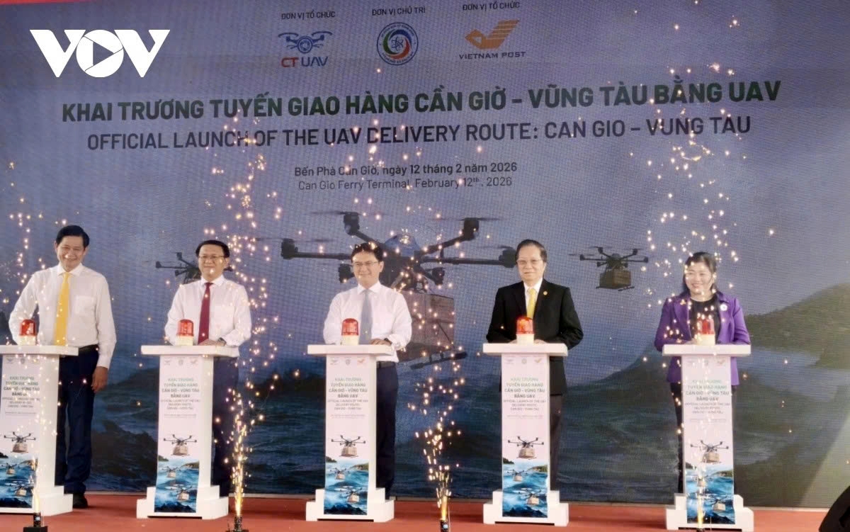 hcm city launches vietnam s first cross-sea uav delivery route picture 1