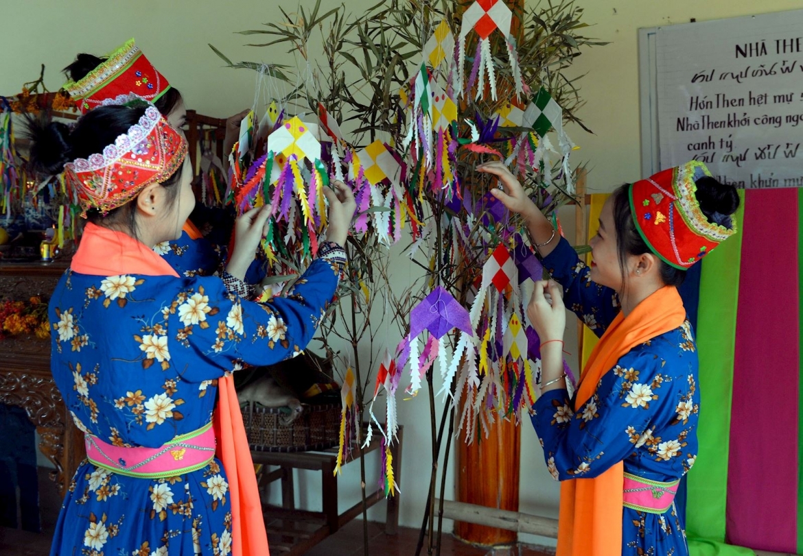 ve mien di san lai chau ngay xuan hinh anh 3