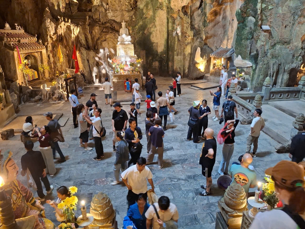 9 ngay nghi tet, Da nang don hon 1,1 trieu luot khach du lich hinh anh 3