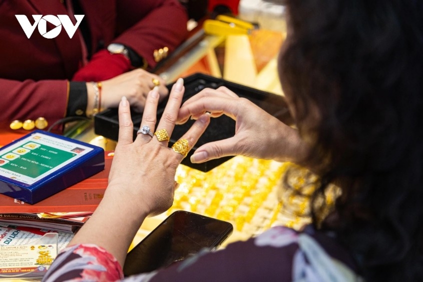 god of wealth day gold buying don t let early-year luck become investment risk picture 2