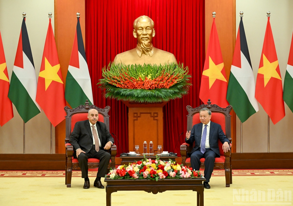 tong bi thu to lam tiep chu tich ha vien jordan mazen turki el qadi hinh anh 2