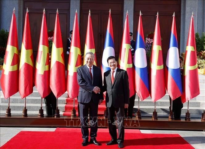 party general secretary to lam concludes successful state visit to laos picture 1