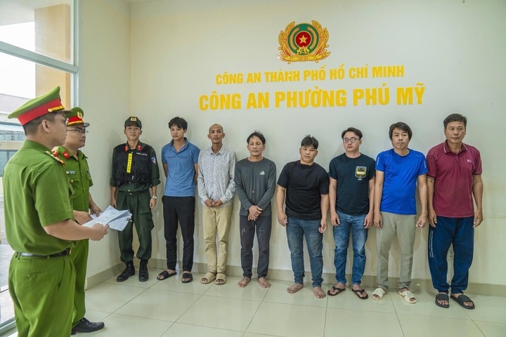 Khởi tố nhóm người dùng hung khí ẩu đả tại TP.HCM