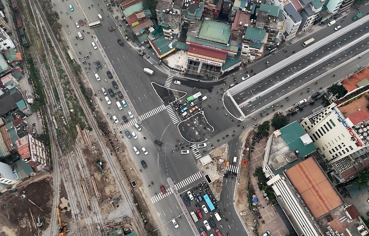 Hầm chui Kim Đồng - Giải Phóng gấp rút hoàn thiện trước ngày thông xe