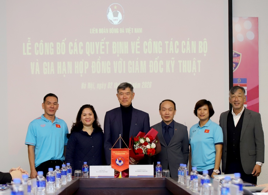 vff co quyet dinh quan trong voi chuyen gia nguoi nhat ban hinh anh 2