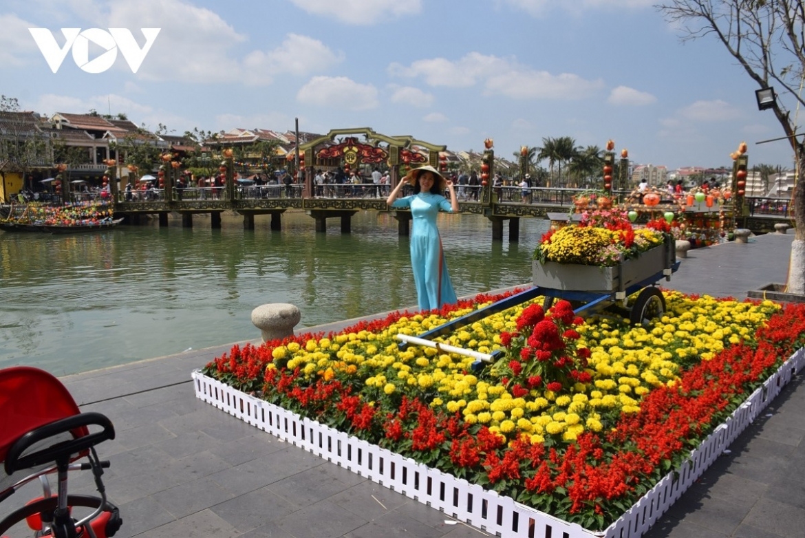 nhung trai nghiem tet doc dao tren khap viet nam hinh anh 5