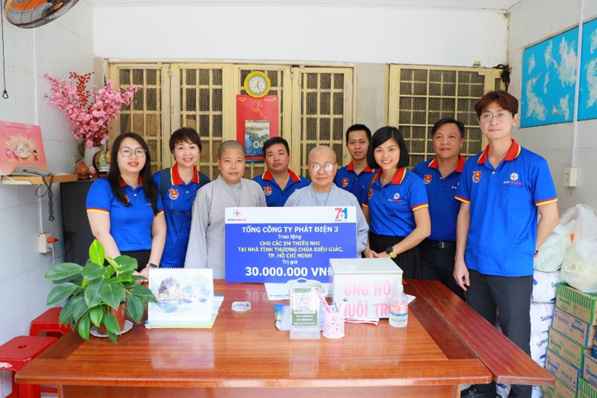 evngenco3 trao hon 500 phan qua dip tet binh ngo 2026 tai tp.hcm hinh anh 4